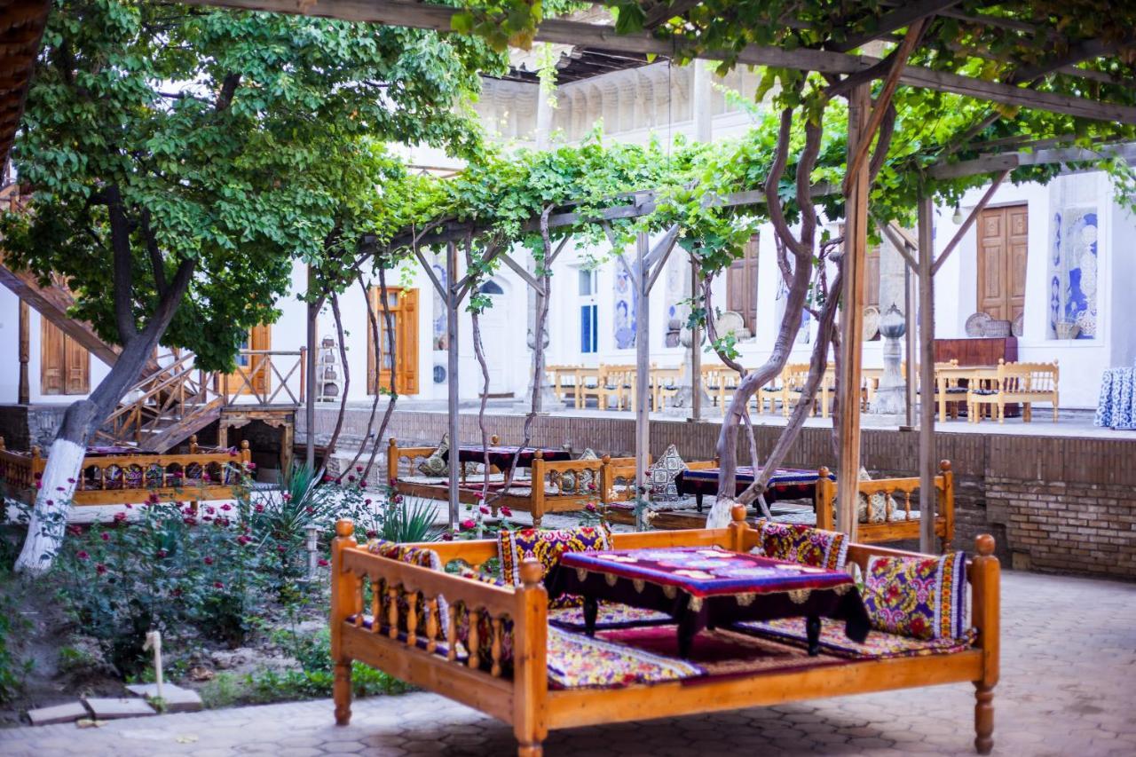 Hovli Poyon Hotel Бухара Екстериор снимка