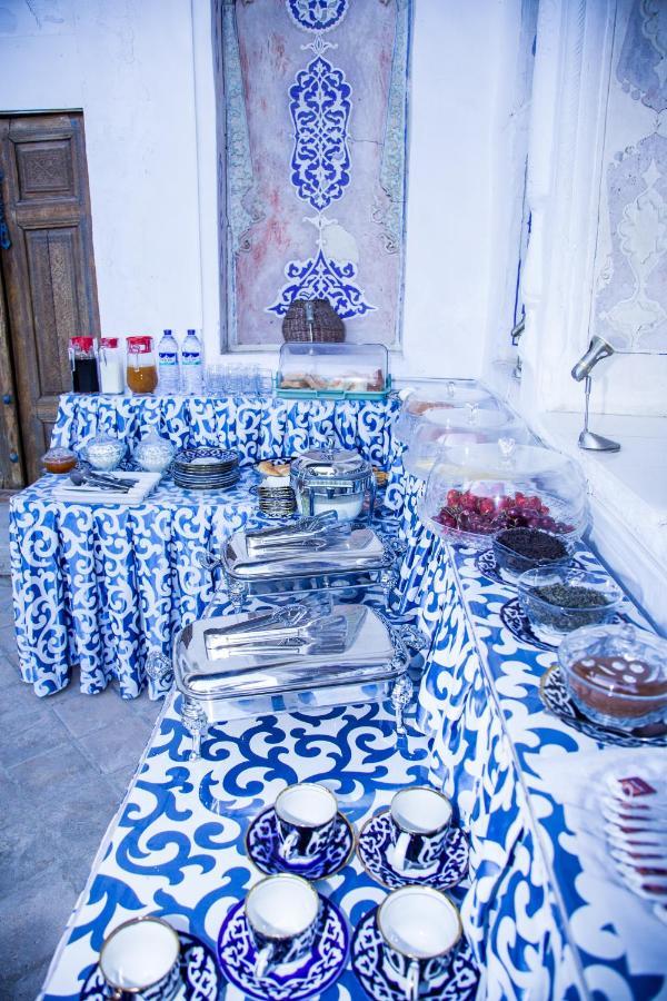 Hovli Poyon Hotel Бухара Екстериор снимка
