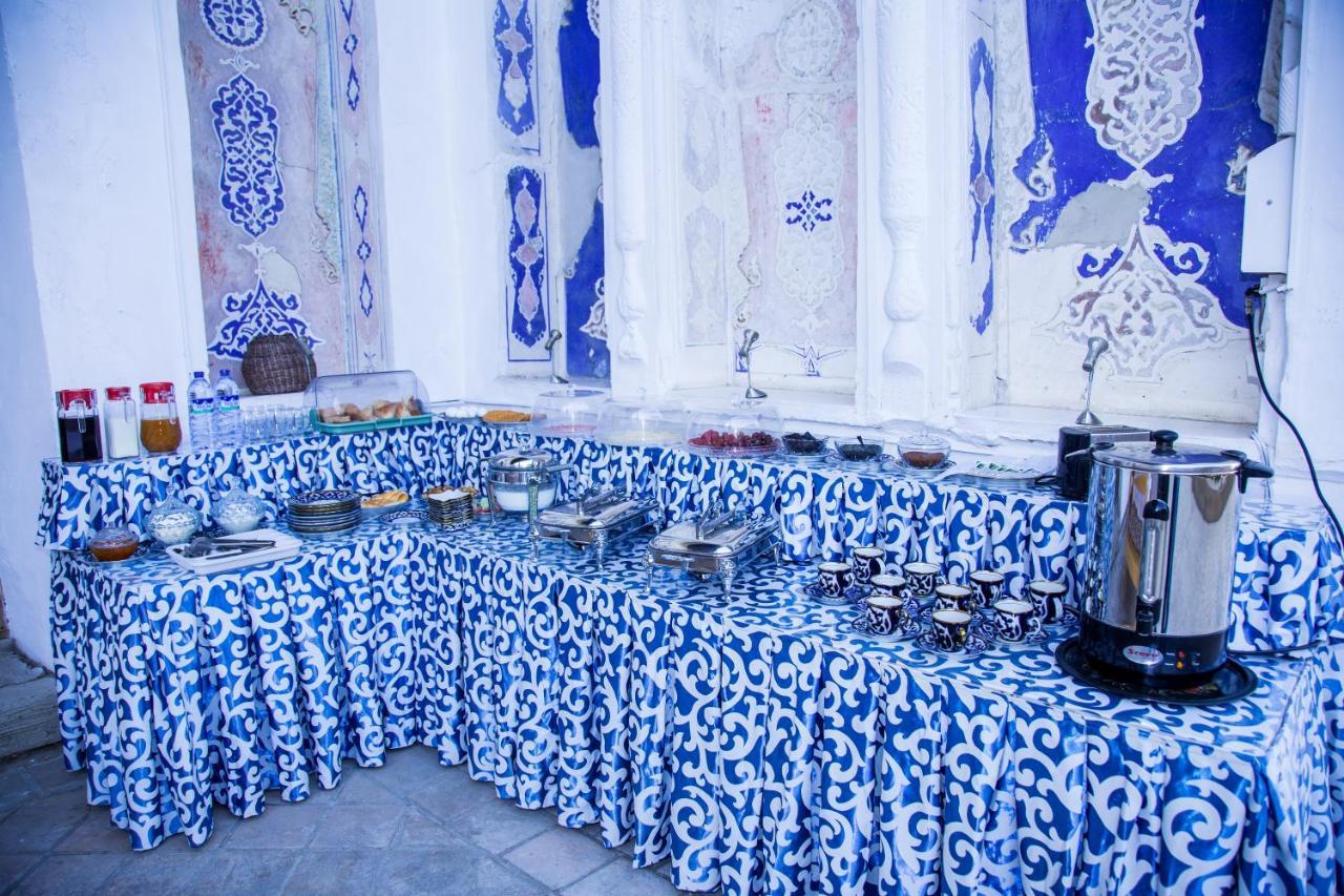 Hovli Poyon Hotel Бухара Екстериор снимка